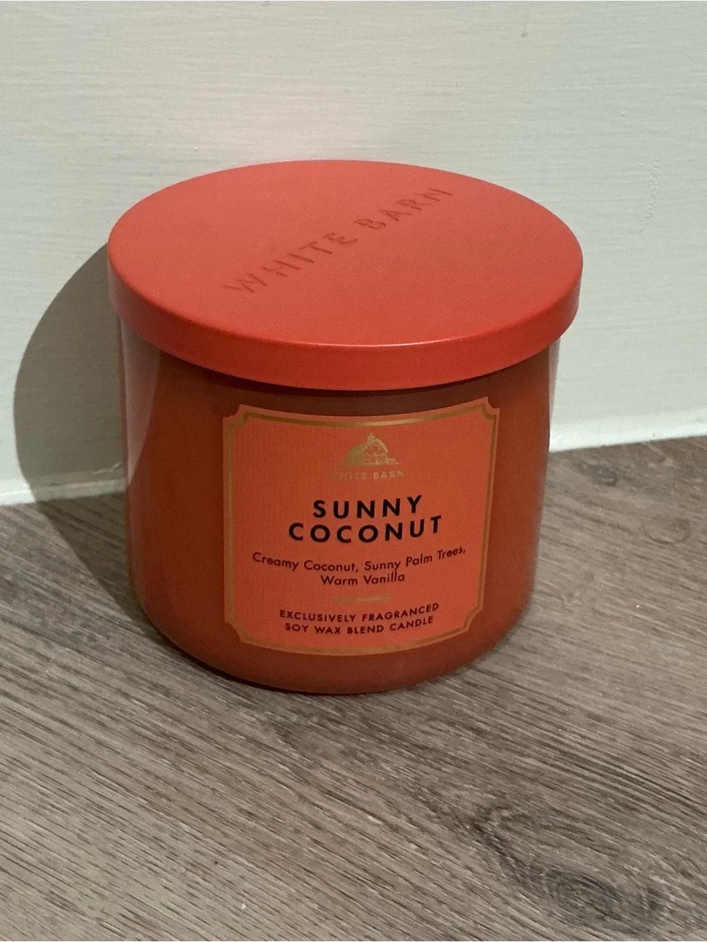 Sunny Coconut Bath & Body Works 3-Wick Candle